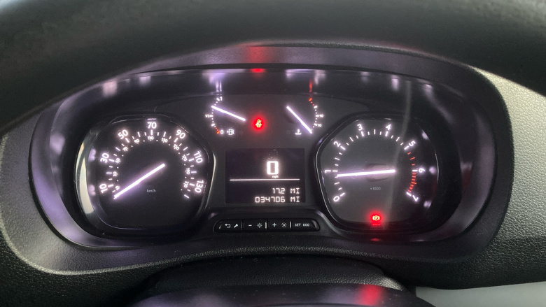 Citroen Dispatch M Diesel 1400 2.0 BlueHDi 145 Van Enterprise Edition